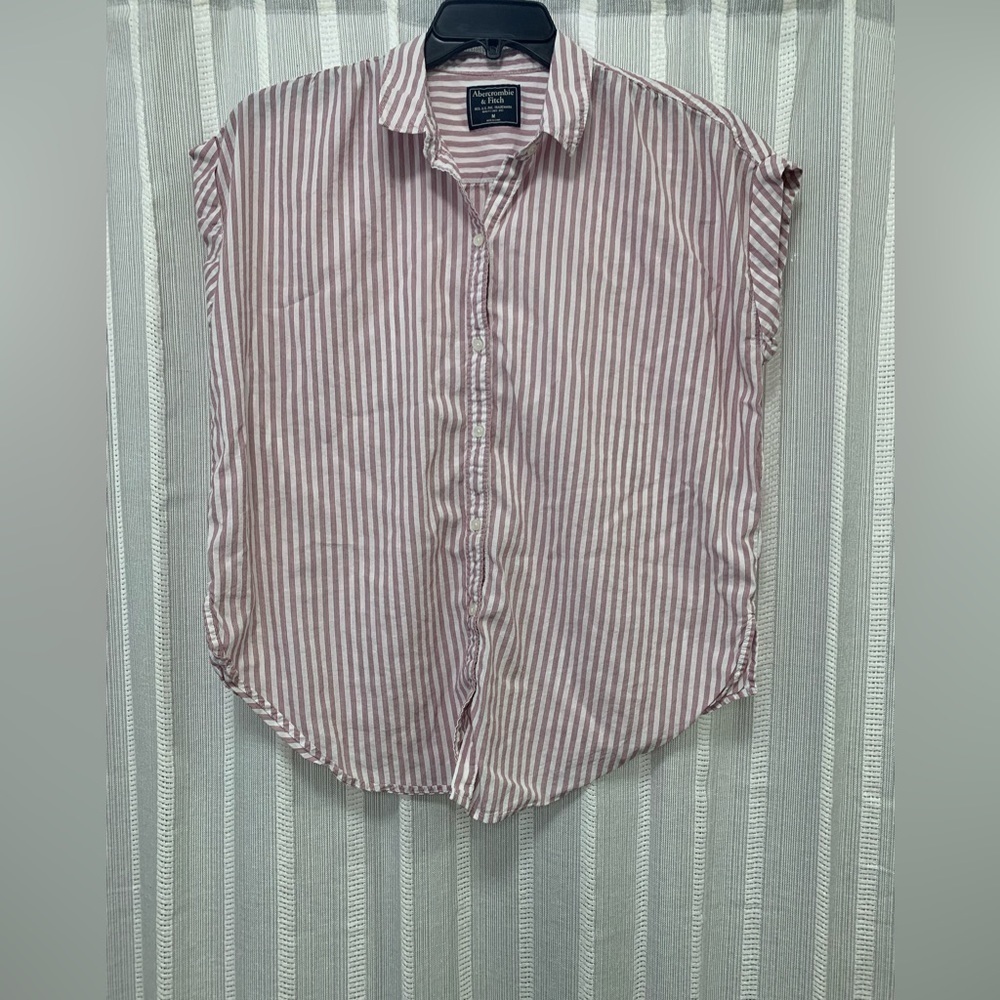 Abercrombie & Fitch Pink Stripe Rolled Sleeve Button‎ Down Shirt Blouse Size M